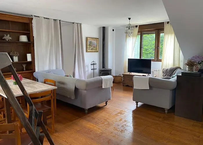 La Venta Holiday home Arguedes